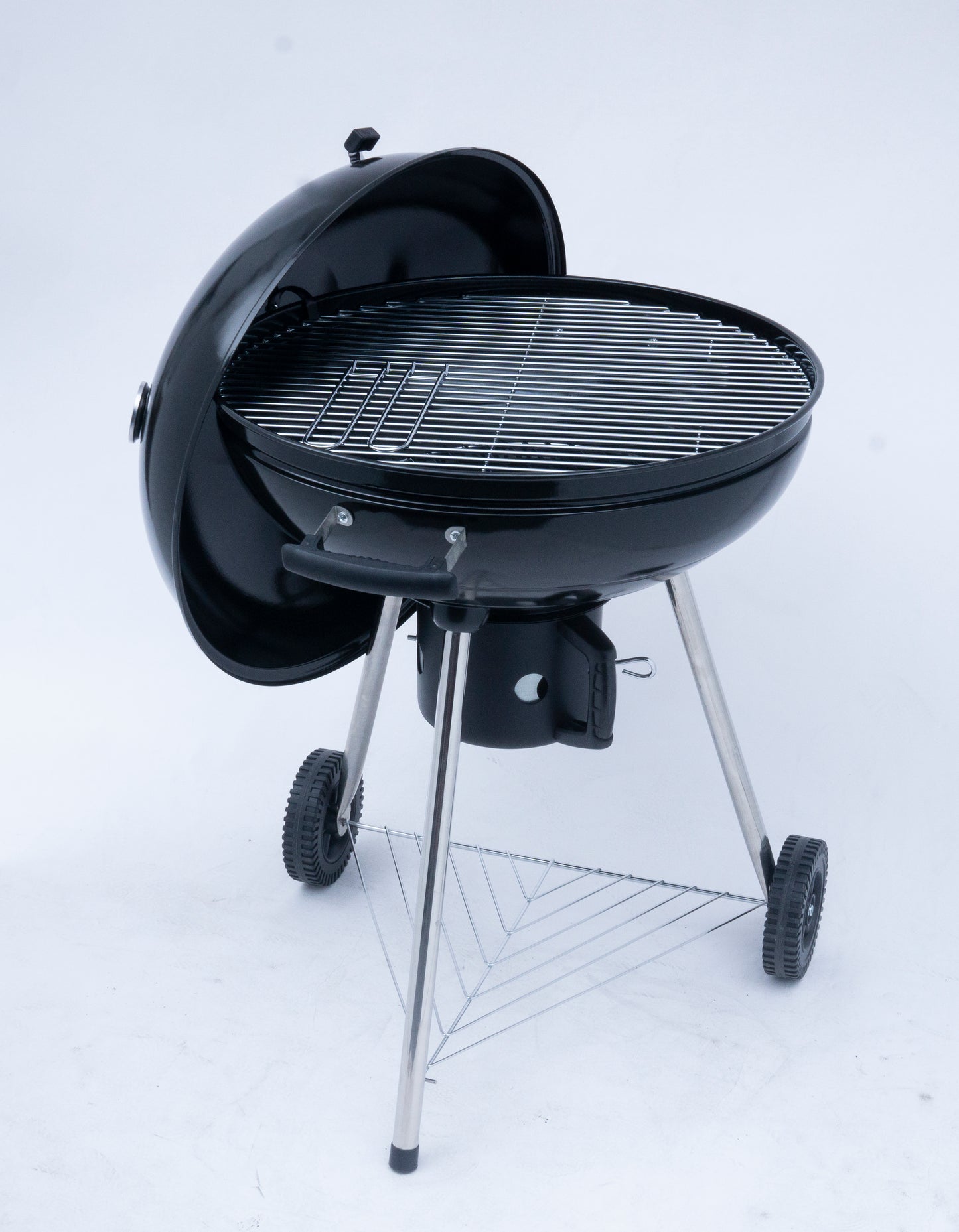 kettle BBQ Grill_ large